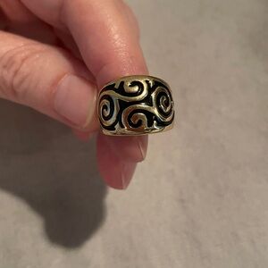 14K yellow gold domed band ring